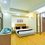 Super Townhouse Amrapali Circle Formerly Hotel Aqua