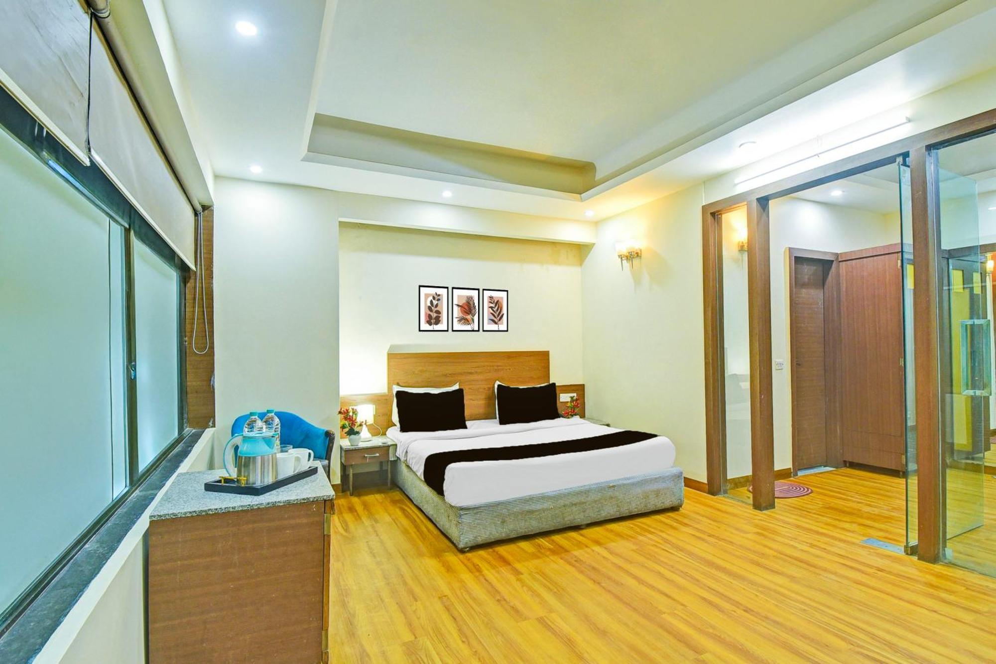 Super Townhouse Amrapali Circle Formerly Aqua Jaipur