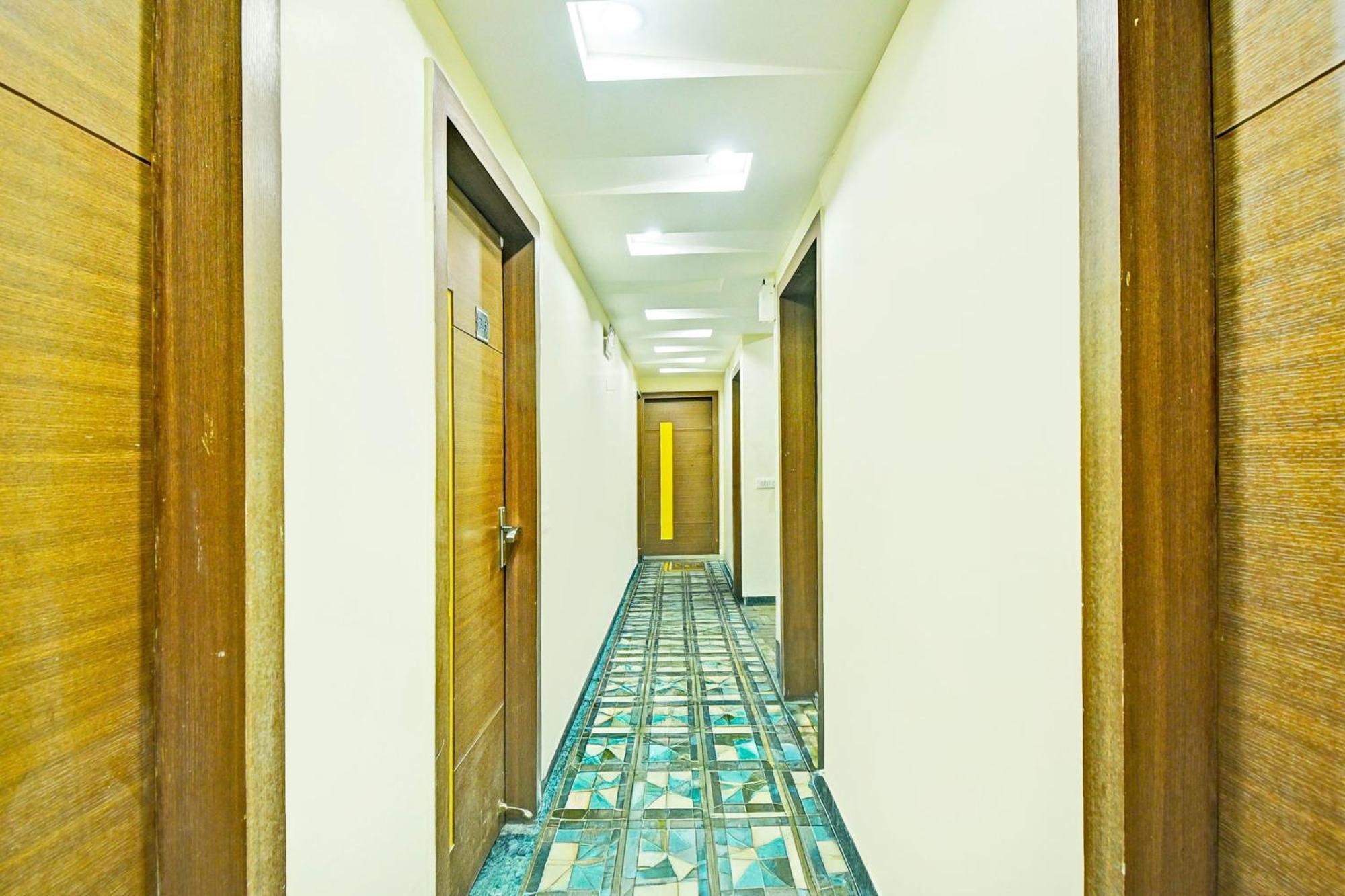 Hotel Super Townhouse Amrapali Circle Formerly Aqua