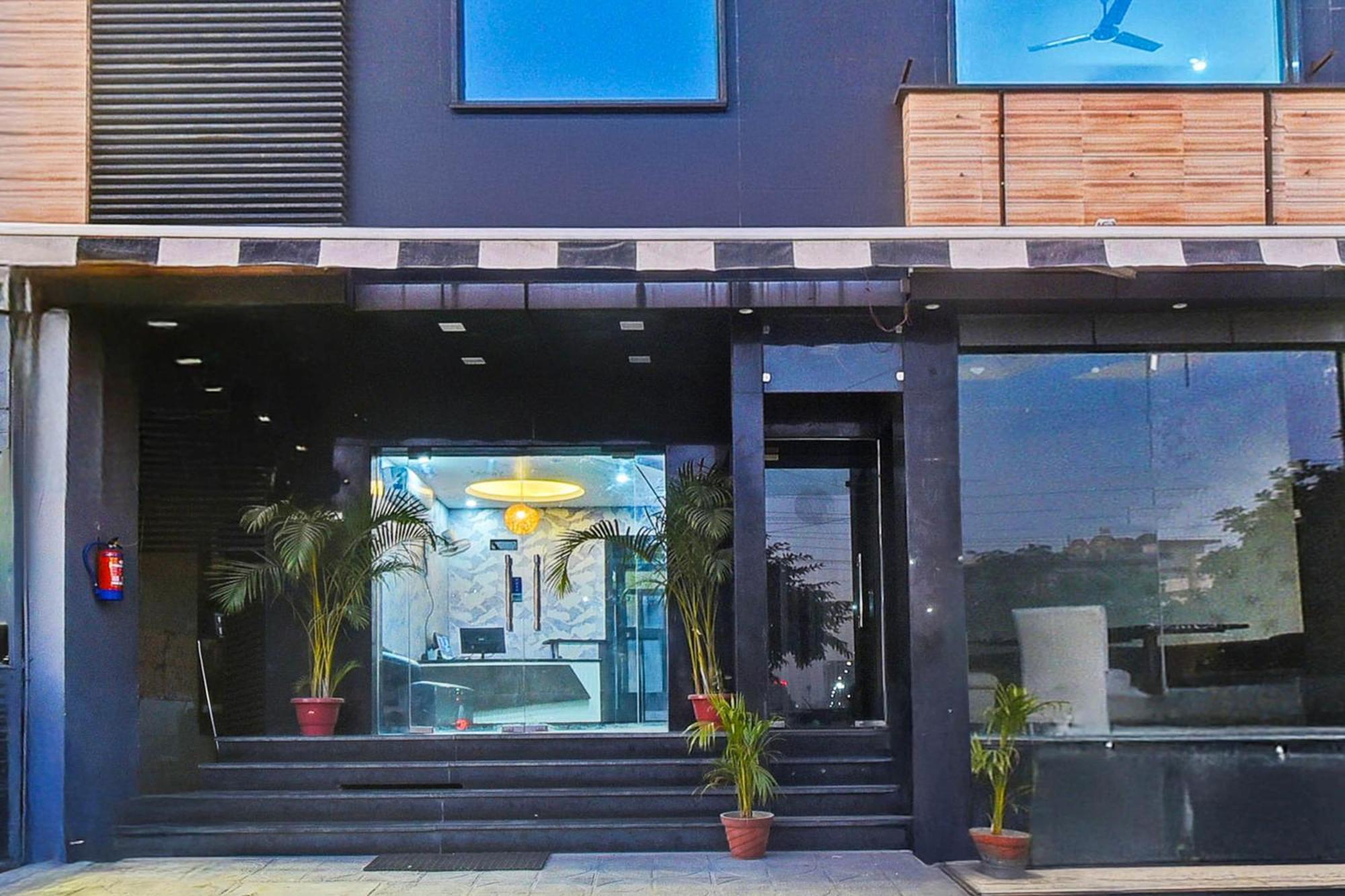 Hotel Super Townhouse Amrapali Circle Formerly Aqua Jaipur